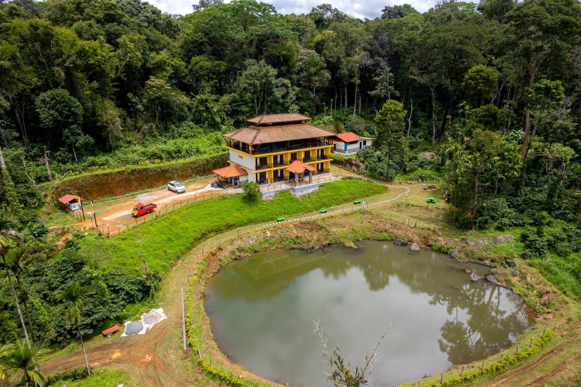 The Hosteller Coorg Rainforest, Madikeri Exterior foto